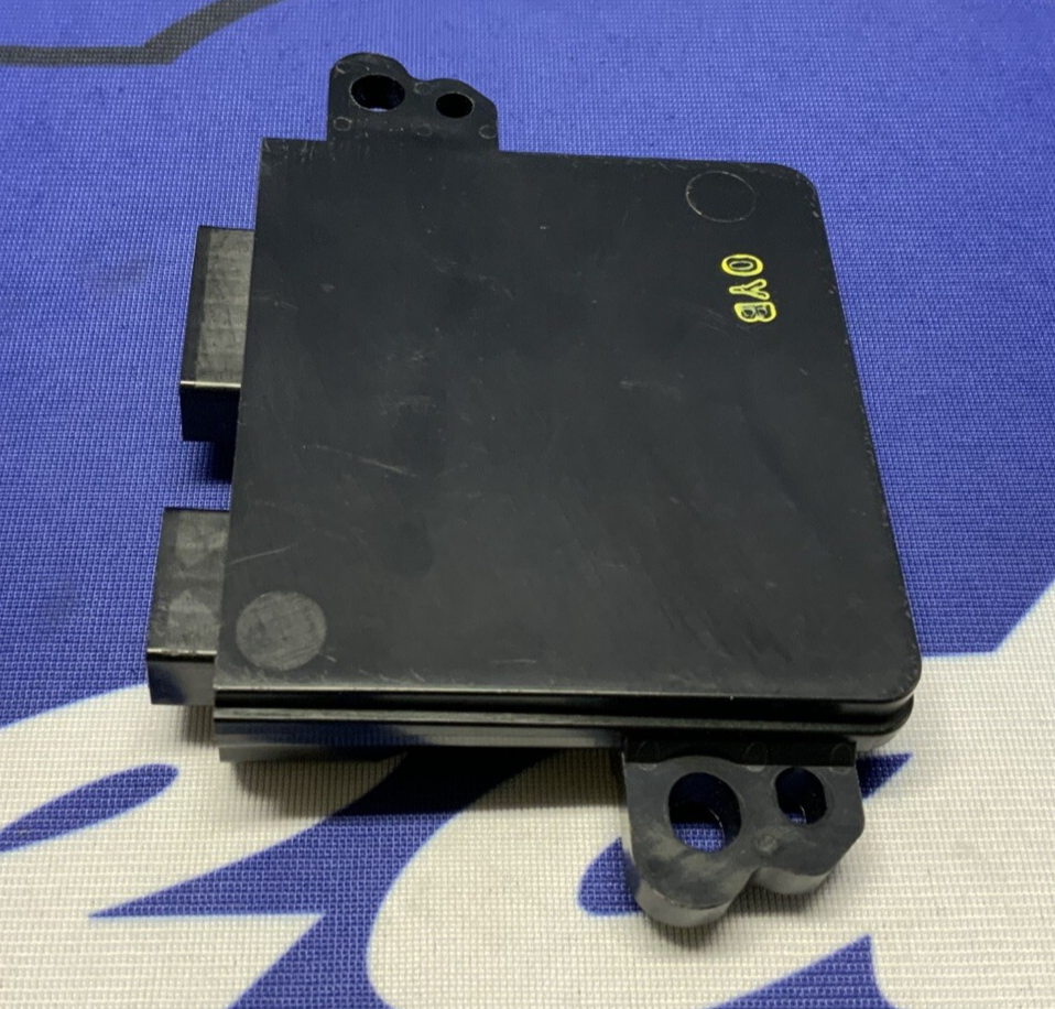 Yamaha Headlight Control Unit (LCU) YZF-R6 2017-2020 OEM 2PP-85490-00-00