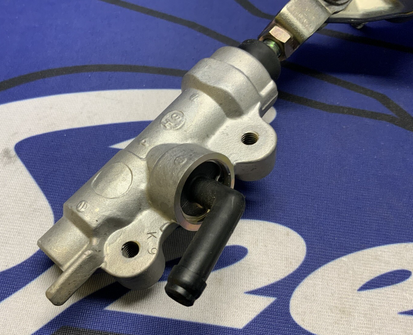 Yamaha Rear Master Cylinder Assembly YZ125 1998 OEM 3SP-2583V-00-00