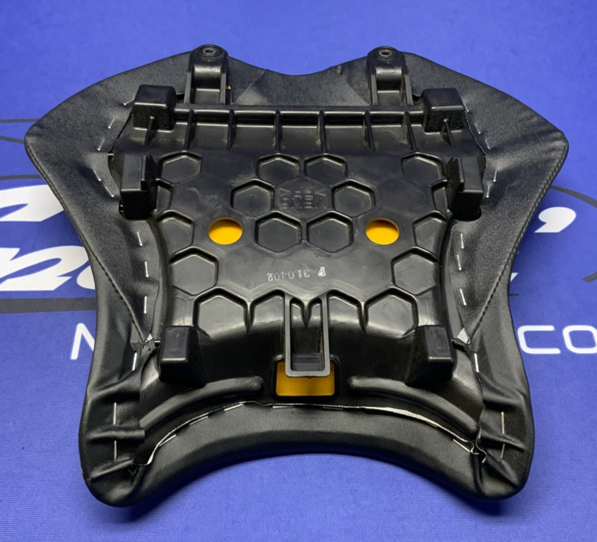 Yamaha Seat (Black) YZF-R6 2017-2024 OEM BN6-24710-01-00