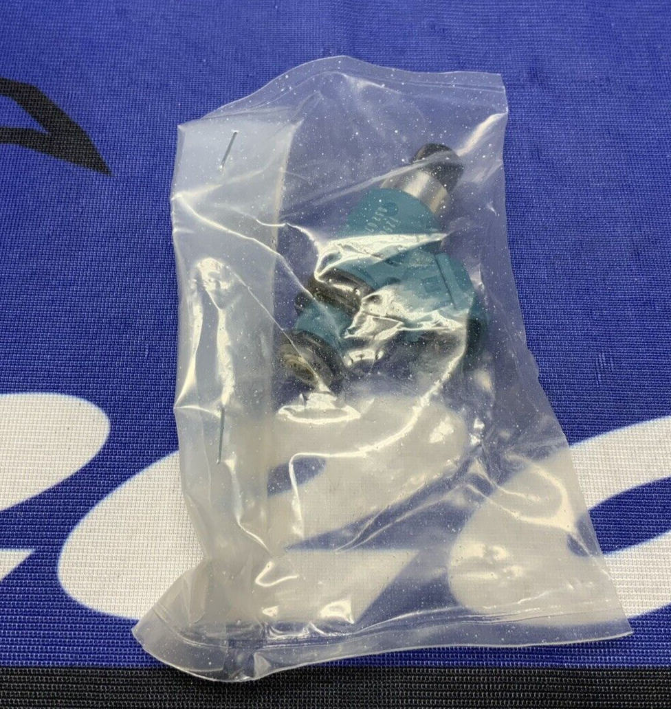 Yamaha Secondary Injector YZF-R6 2008-2020 OEM 13S-13761-00-00