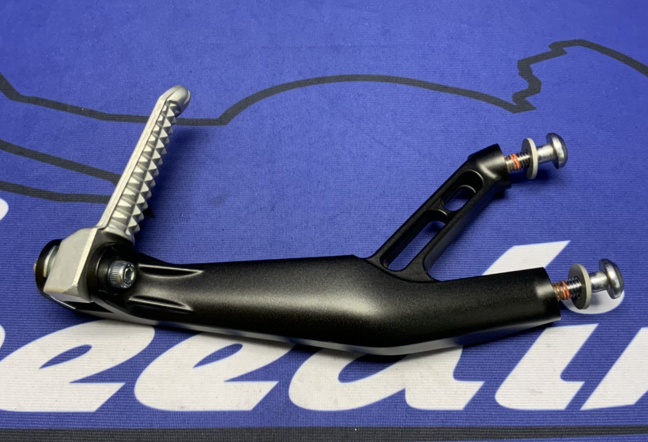 Yamaha Right Passenger Foot Rest YZF-R6 2017-2024 OEM 2CR-2742L-01-00