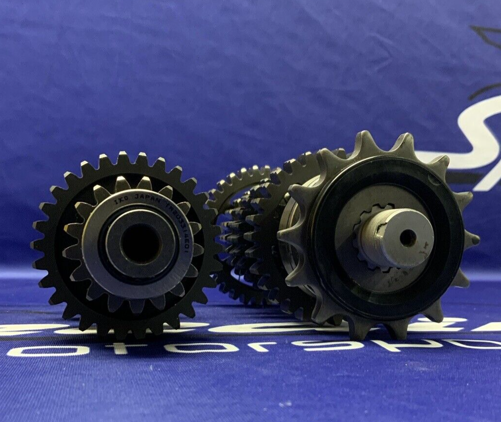 Yamaha Transmission Gear Assy YZF-R3 2015-25 OEM 2MS-E7411-00-00/1WD-E7402-00-00