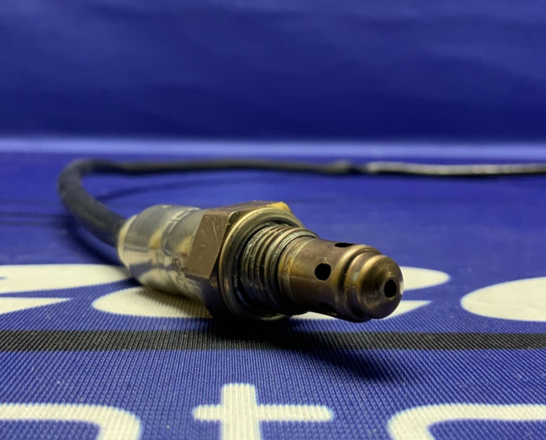 Kawasaki O2 Sensor (Oxygen Sensor) ZX-10R/RR 2017-2025 OEM 21176-0933