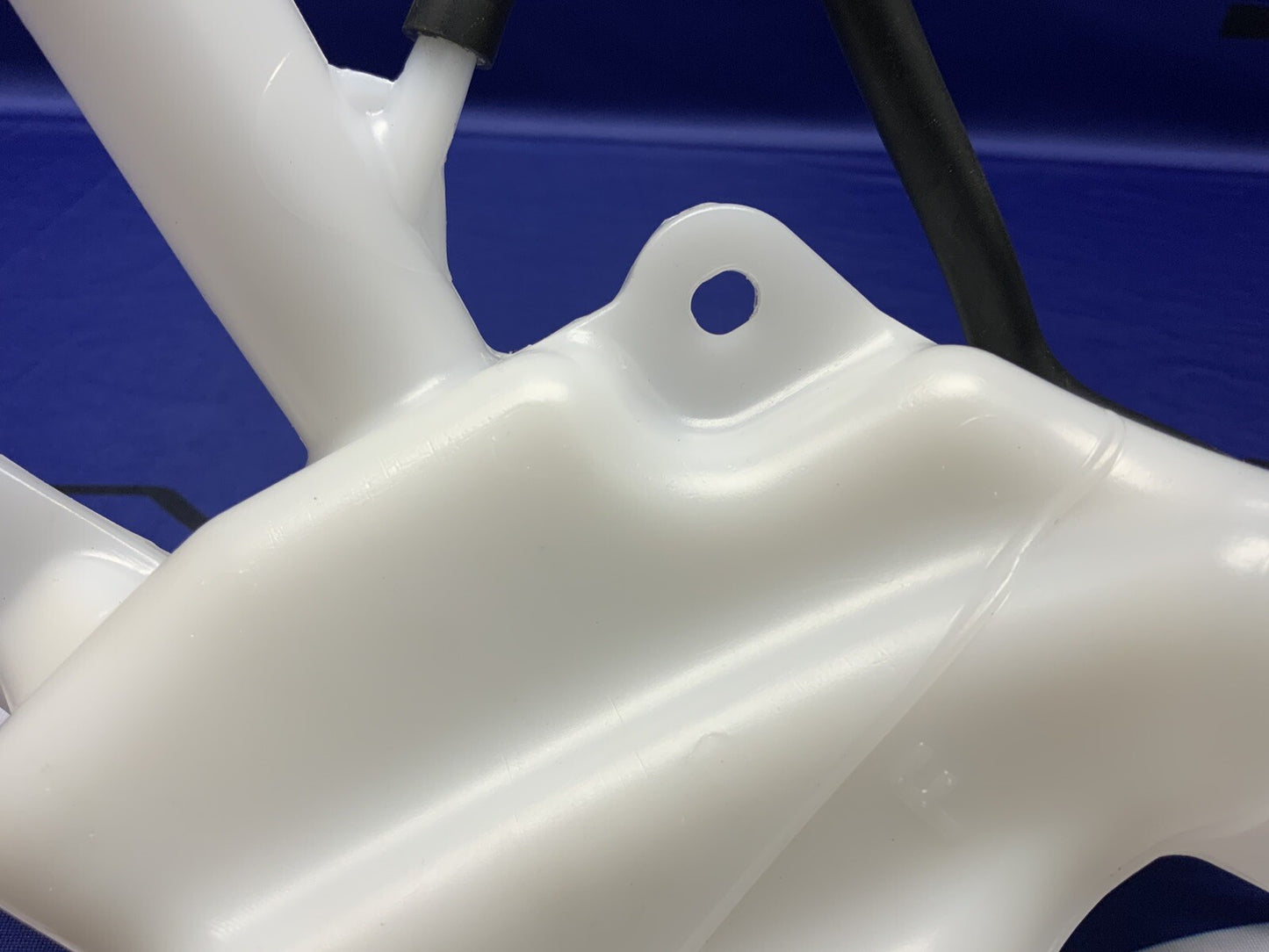 Kawasaki Coolant Reservoir ZX-4R/RR 2023-2025 OEM 43093-0009