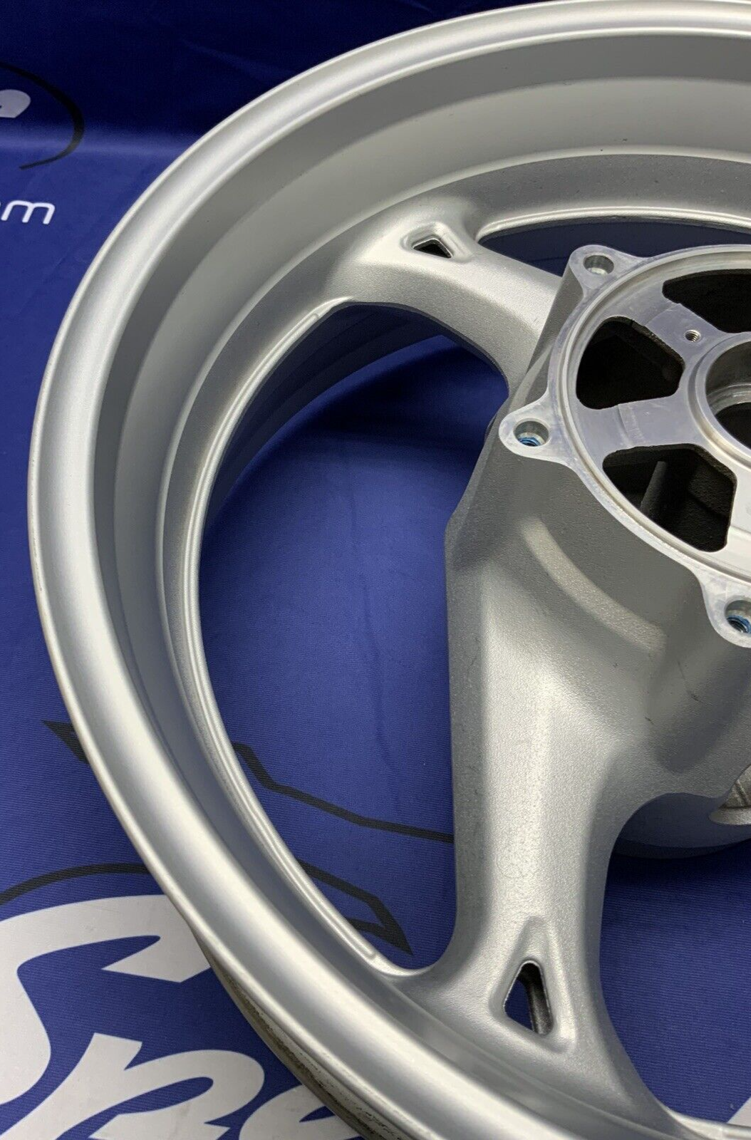 Suzuki Rear Wheel (Silver) Hayabusa 2019 OEM 64111-15H11-QGY