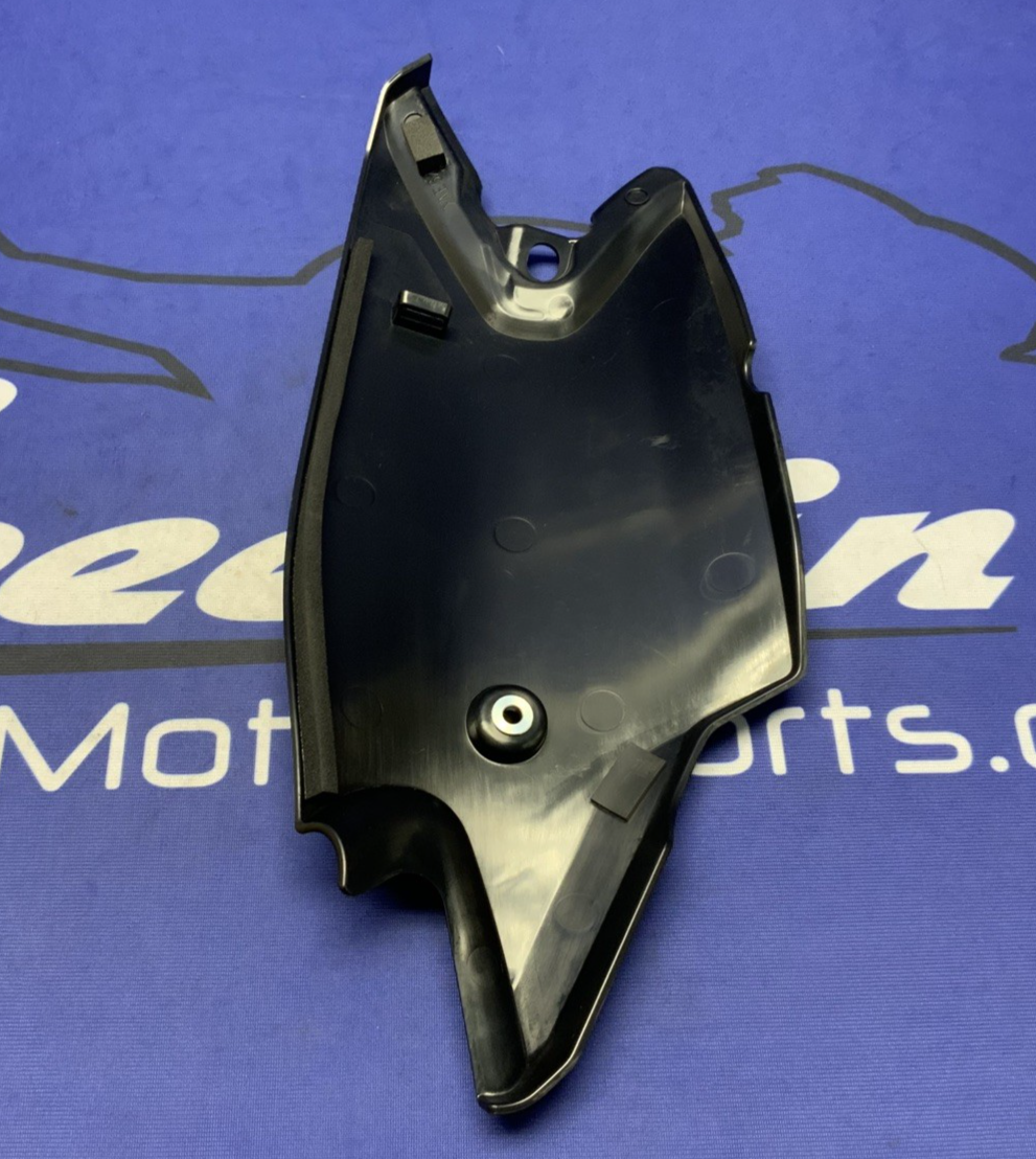 Yamaha Left Tank Cover (Black) YZF-R9 2025 OEM BKN-2171L-00-00