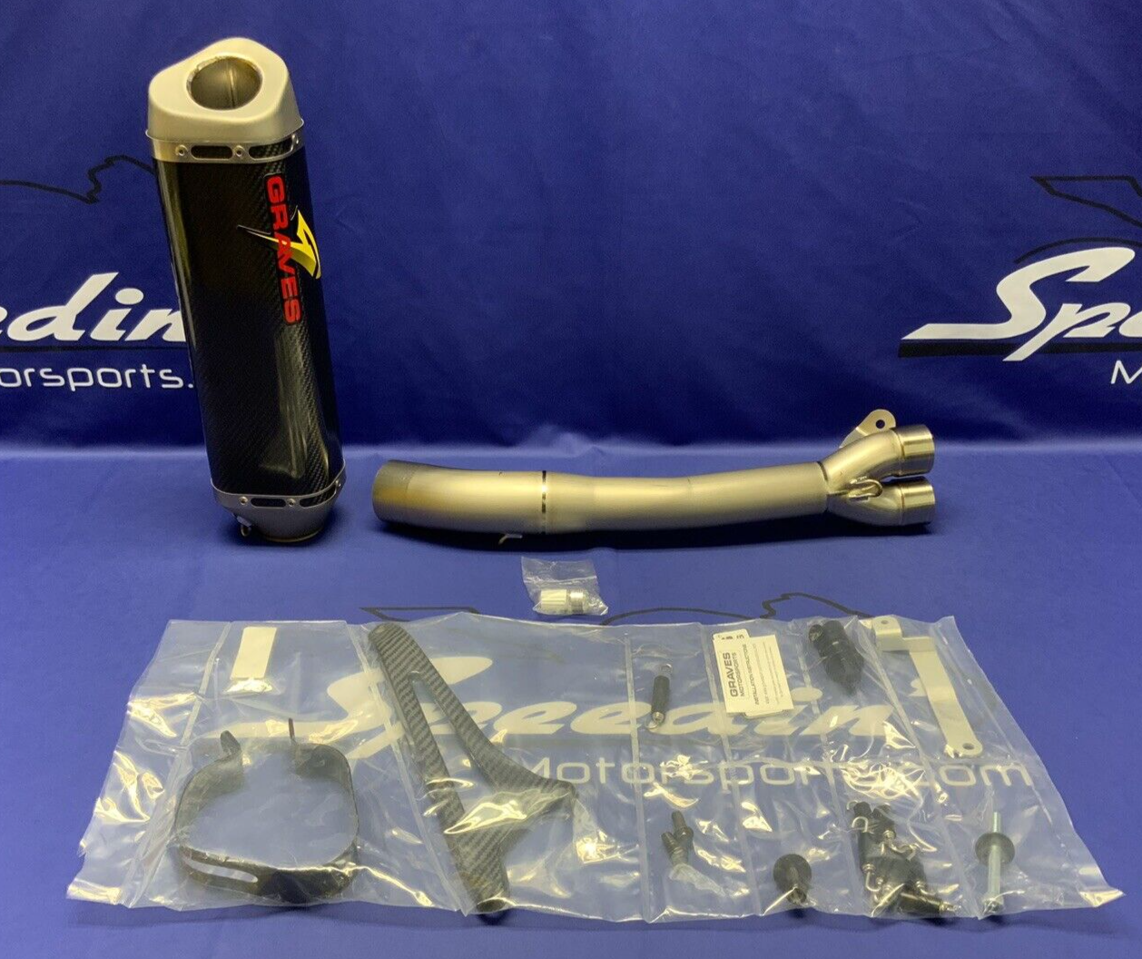 Graves Motorsports WORKS-2 ZX-10R/RR 16-24 Carbon Exhaust System EXK-19ZX1-FTCW2