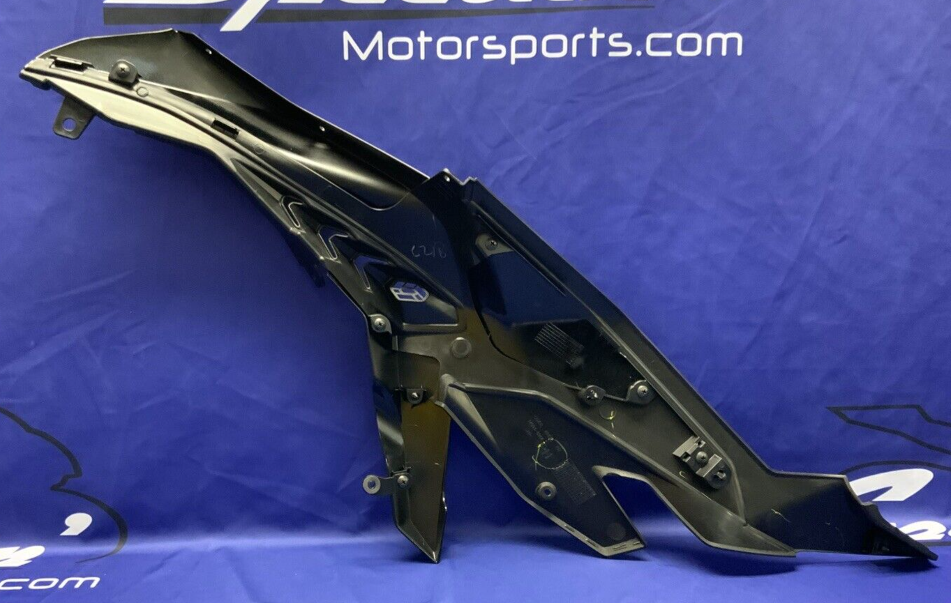 Kawasaki Right Tank Fairing ZX-4R/RR 2023-2025 OEM 14093-0963-H8