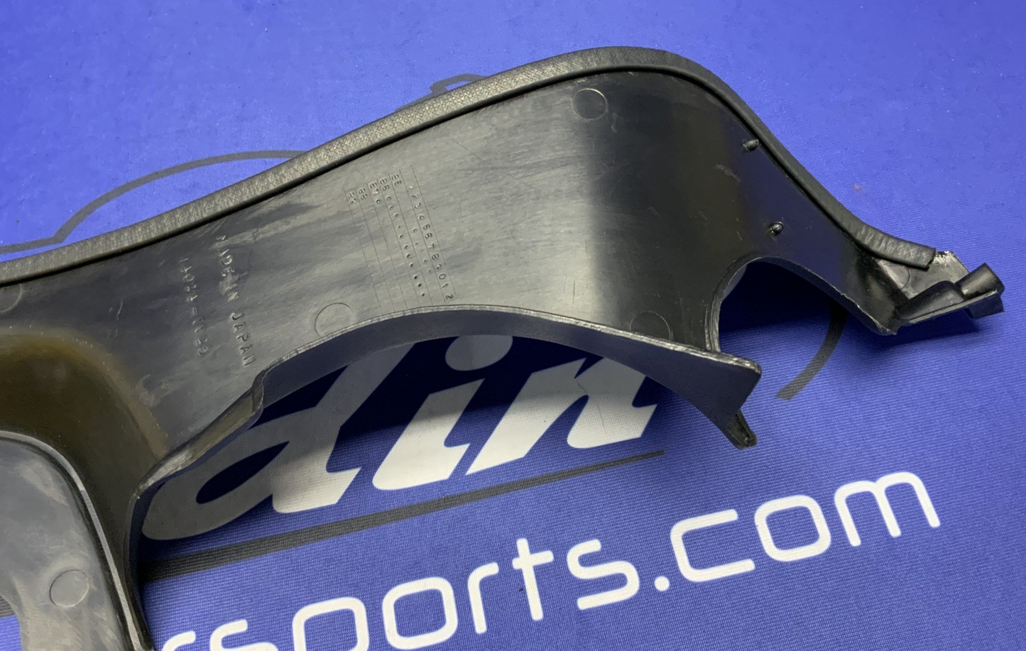 Kawasaki Right Upper Cowling GPZ1000RX 1986-1987 OEM 14024-1125