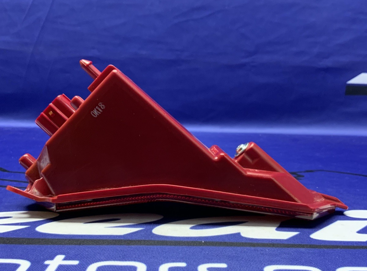 Yamaha Rear Tail Light Assembly YZF-R6 2017-2024 OEM 2CR-84710-01-00