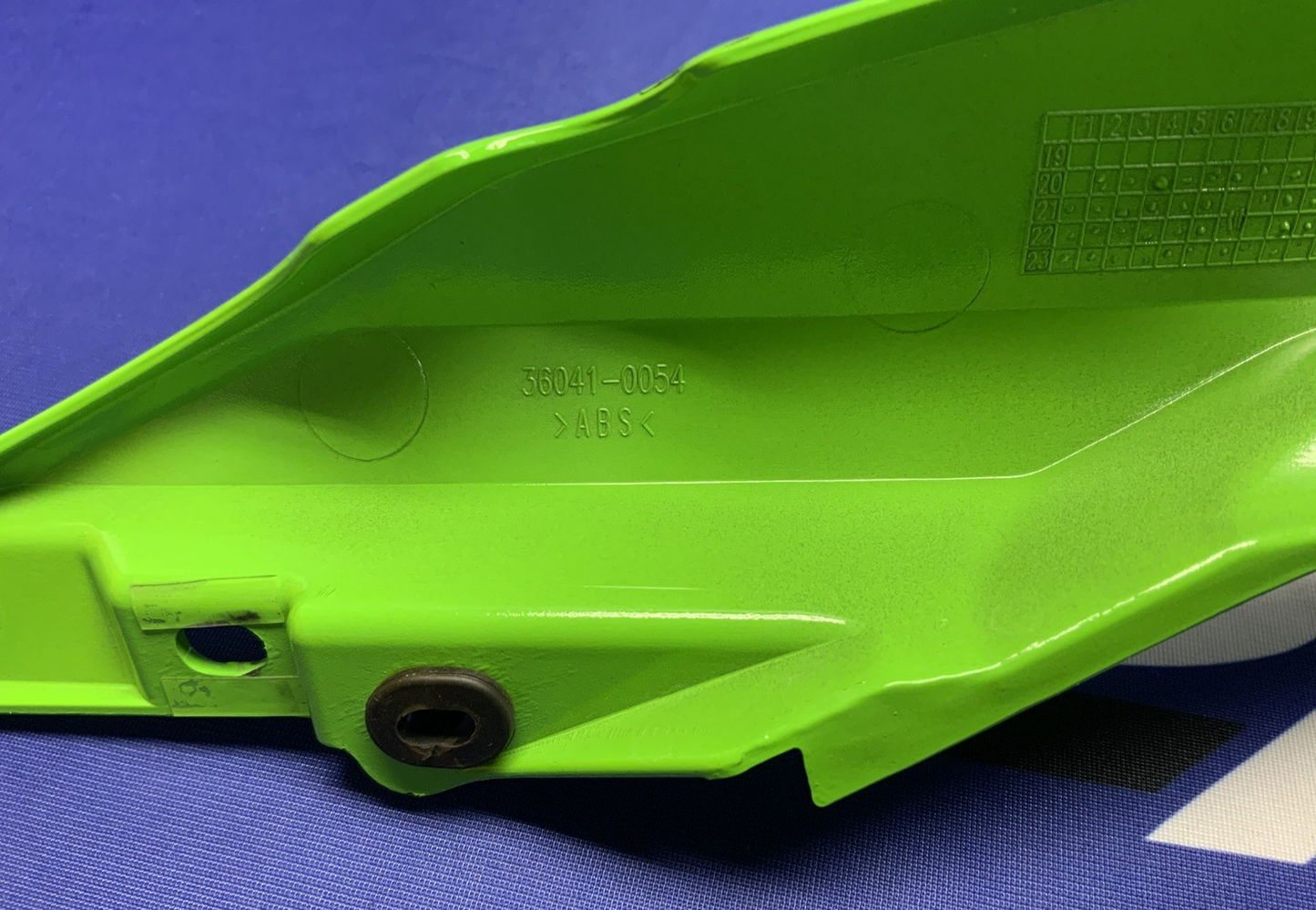 Kawasaki Left Rear Tail Fairing (KRT) ZX-4RR 2023-2025 OEM 36041-0054-777