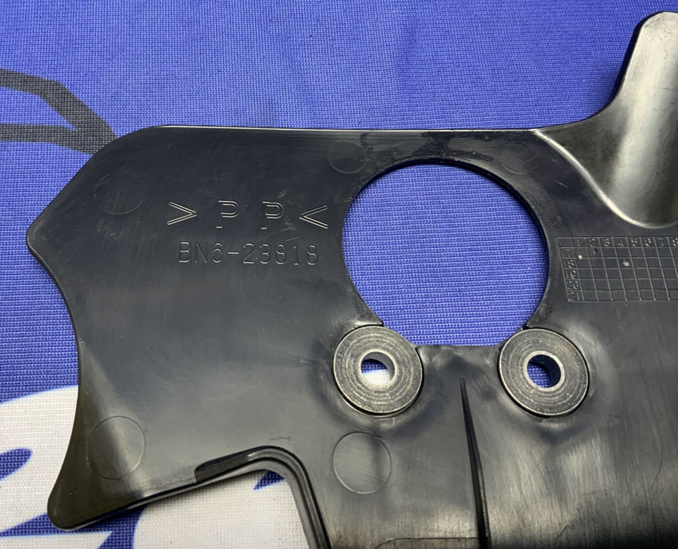 Yamaha Steering Cover YZF-R6 2017-2024 OEM BN6-23808-01-00