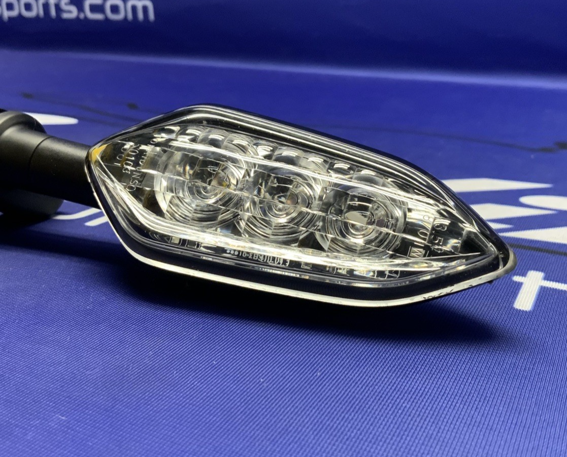 Yamaha Right Rear Turn Signal YZF-R1/M/S 2015-2025 OEM 2CR-83340-10-00