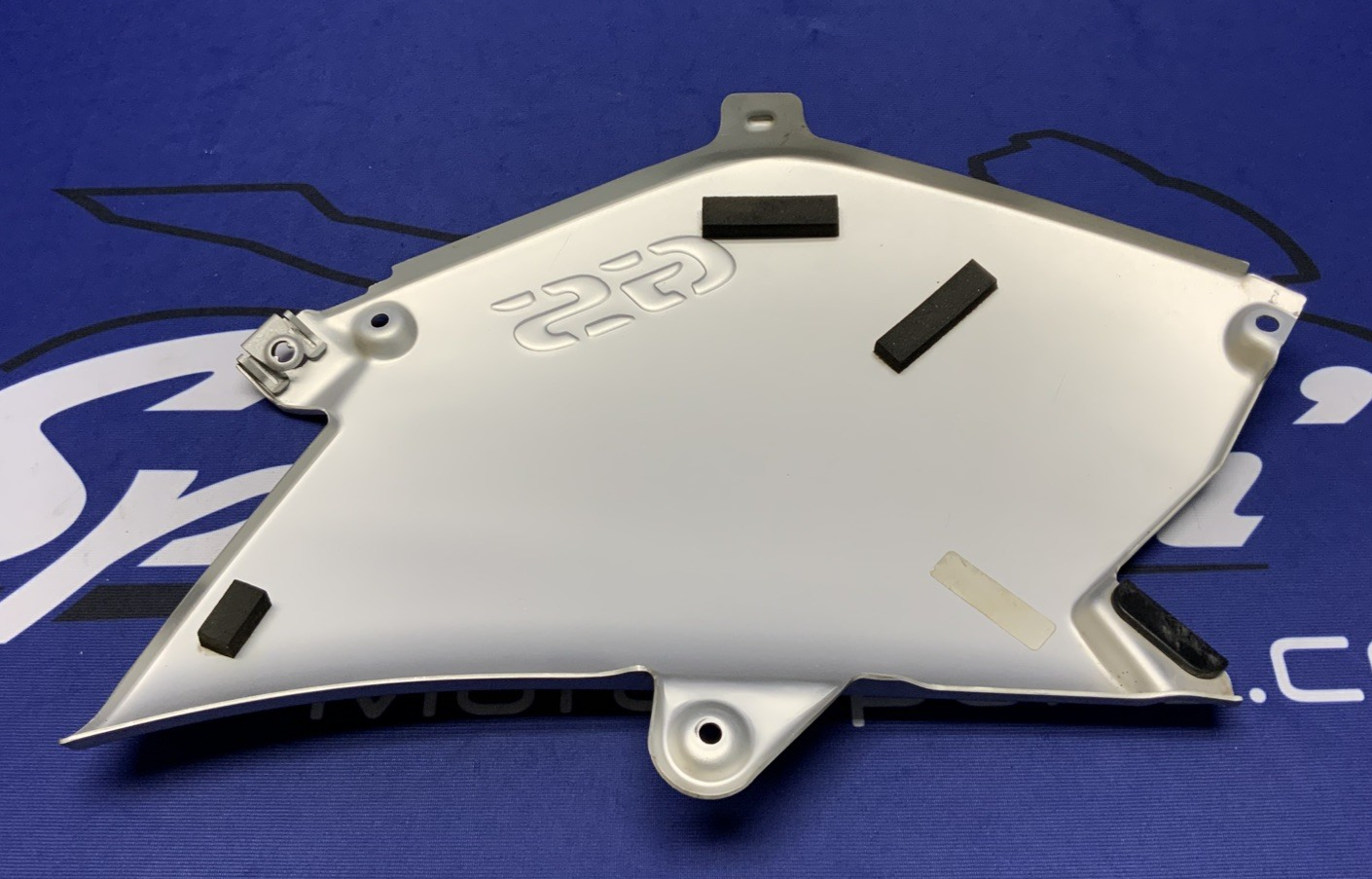 BMW Right Tank Trim Panel R1200GS 2003-2013 OEM 46637694534