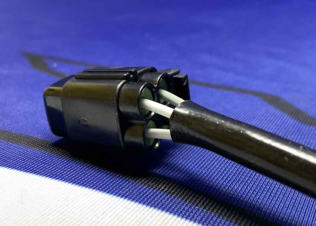 Suzuki Oxygen Sensor GSXR 600/750 2011-2025 OEM 18213-23H01