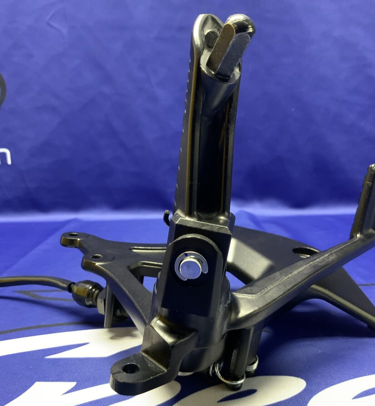 Suzuki Right Rear Set W/ Brake lever & Switch GSXR-1000R 2017-25 OEM 43511-17K00