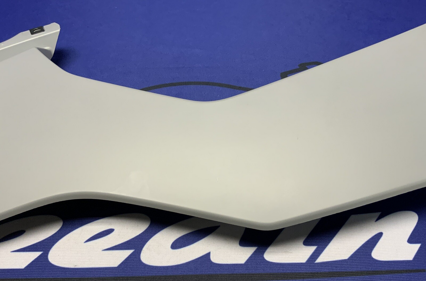 Yamaha Left Lower Fairing (Gray) YZF-R6 2017-2024 OEM BN6-28385-00-P4