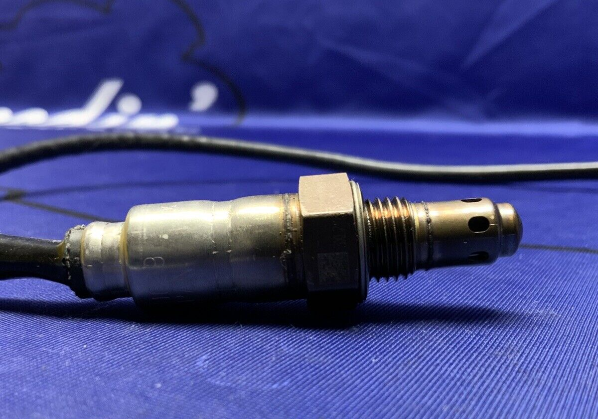 Suzuki Oxygen Sensor GSX-8R/S 2023-2025 OEM 18213-25L40