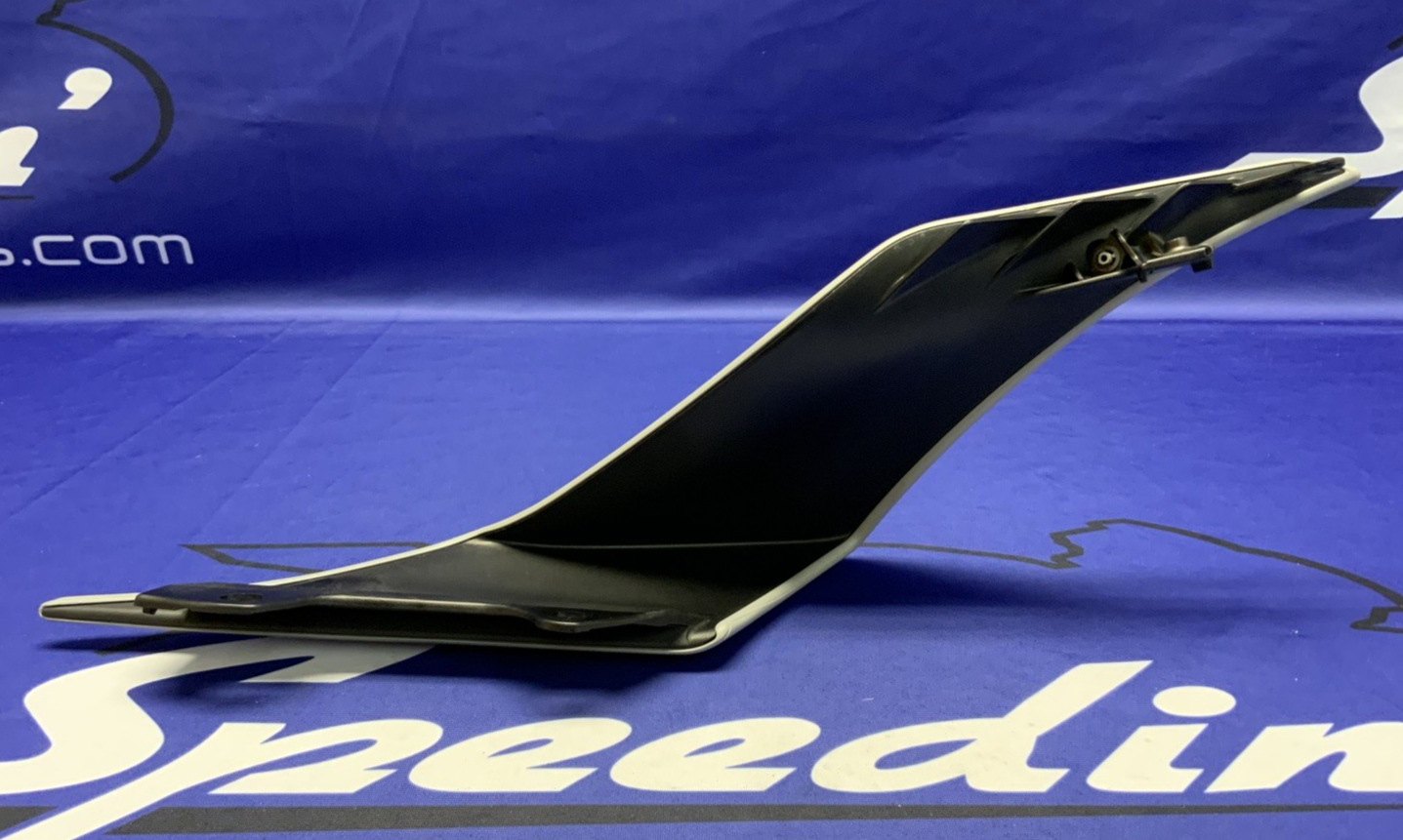 Yamaha Right Tail Fairing (Gray & Blue) YZF-R6 2017-2024 OEM BN6-W2172-50-P5