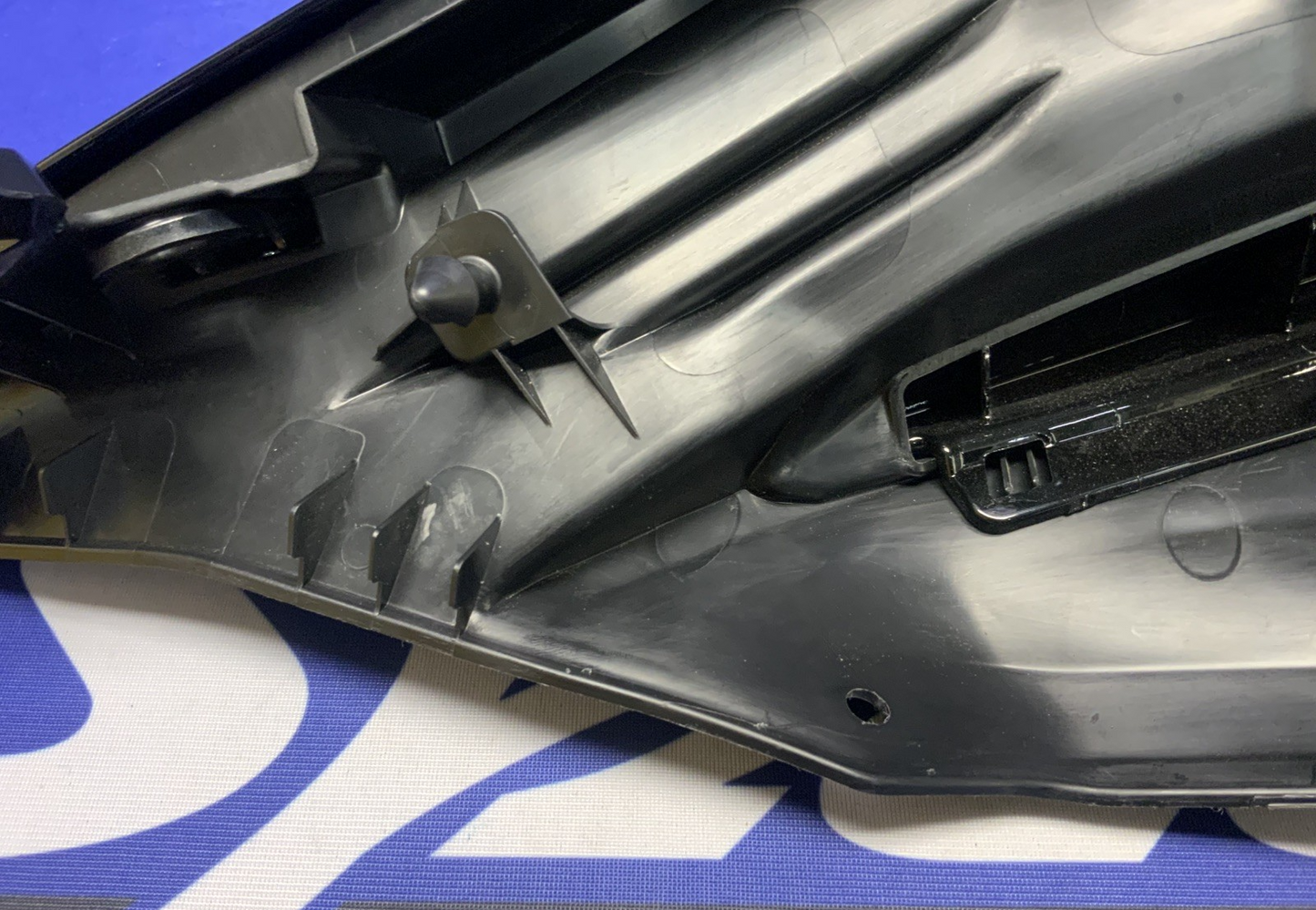 Yamaha Left Tail Fairing (Black) YZF-R9 2025 OEM BKN-21711-00-P3