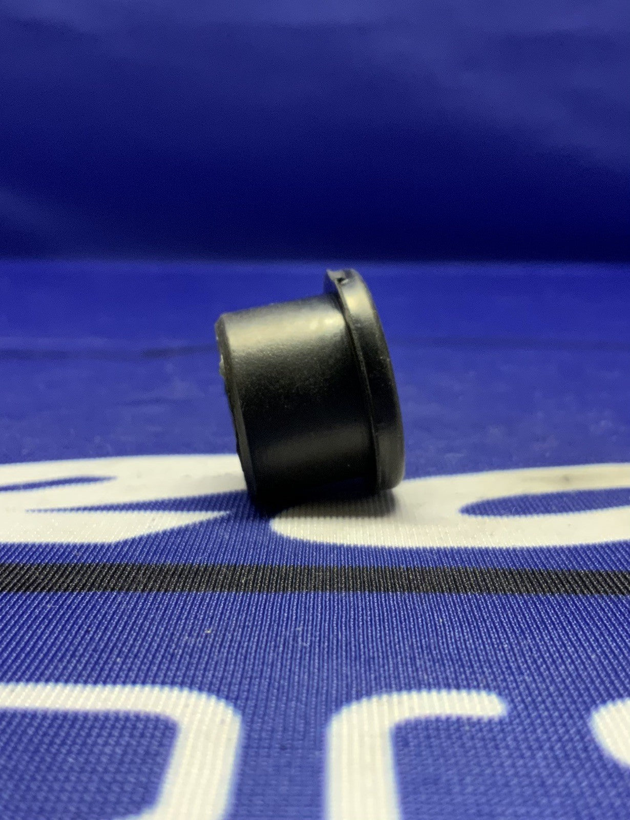 Yamaha Fuel Tank Mounting Damper YZF-R6 2006-2026 OEM 5VY-24181-00-00