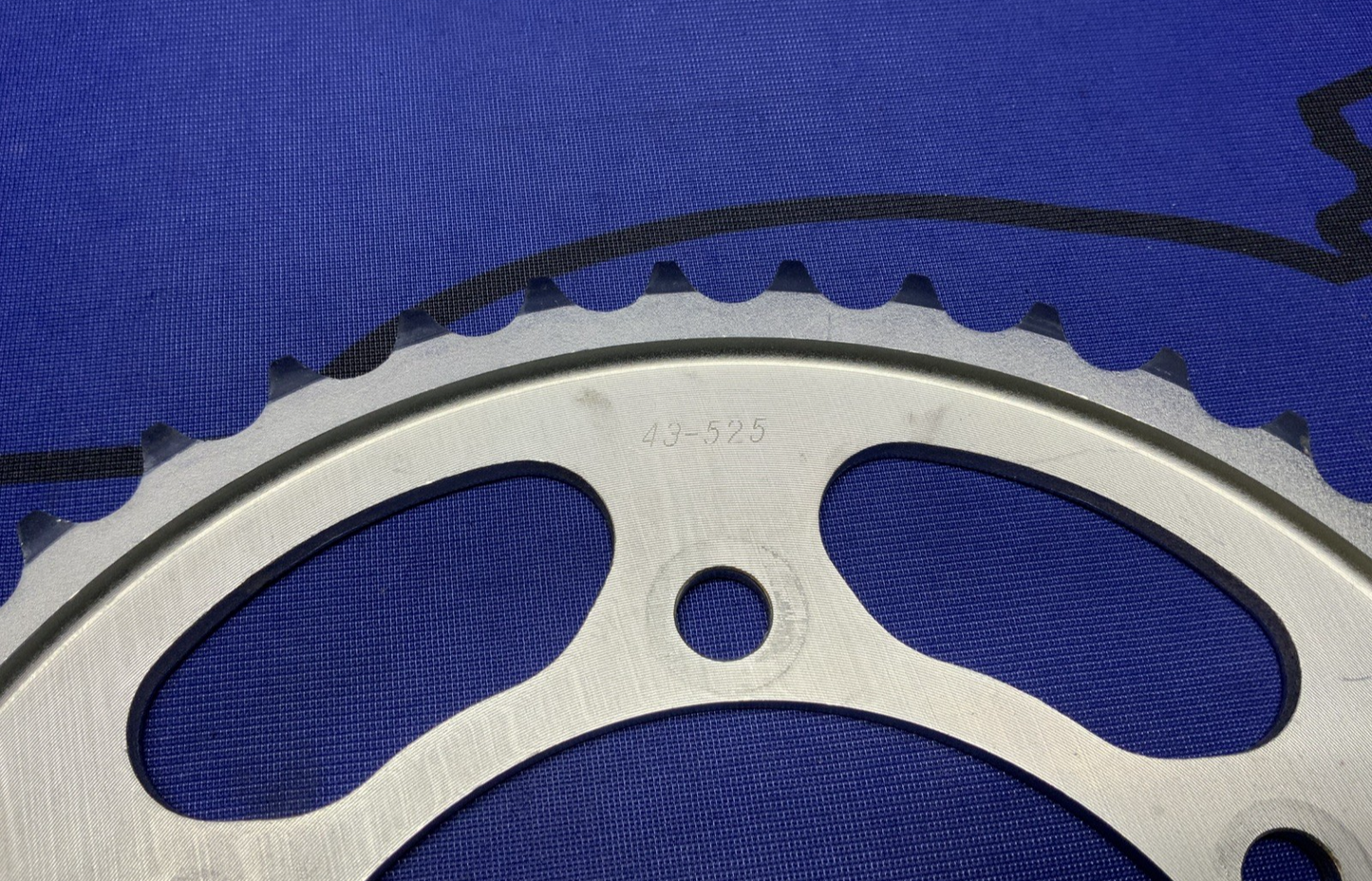 Suzuki Rear Sprocket 43T 525 GSXR 600 2011-2025 OEM 64511-14J00
