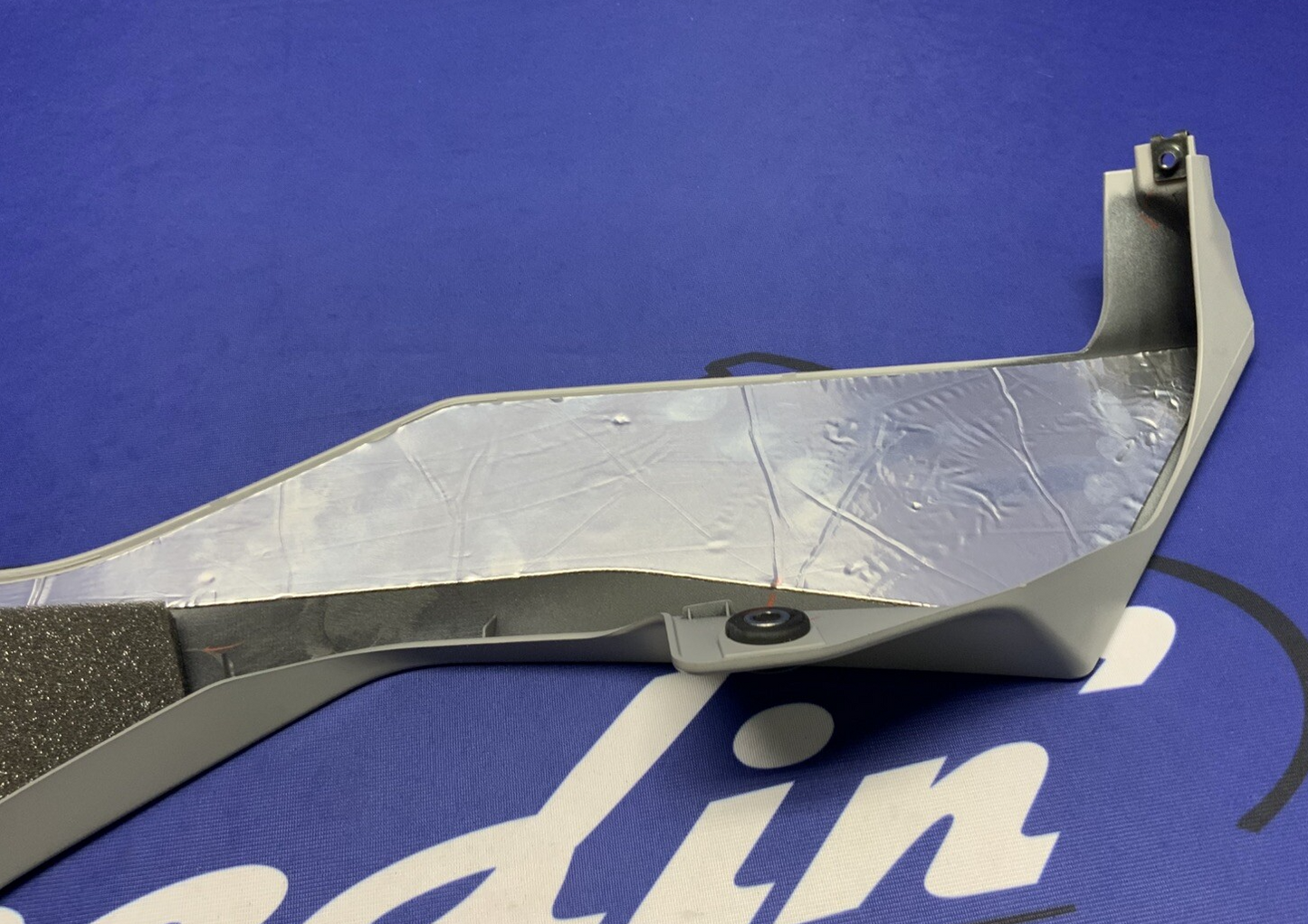 Yamaha Left Lower Fairing (Gray) YZF-R6 2017-2024 OEM BN6-28385-00-P4