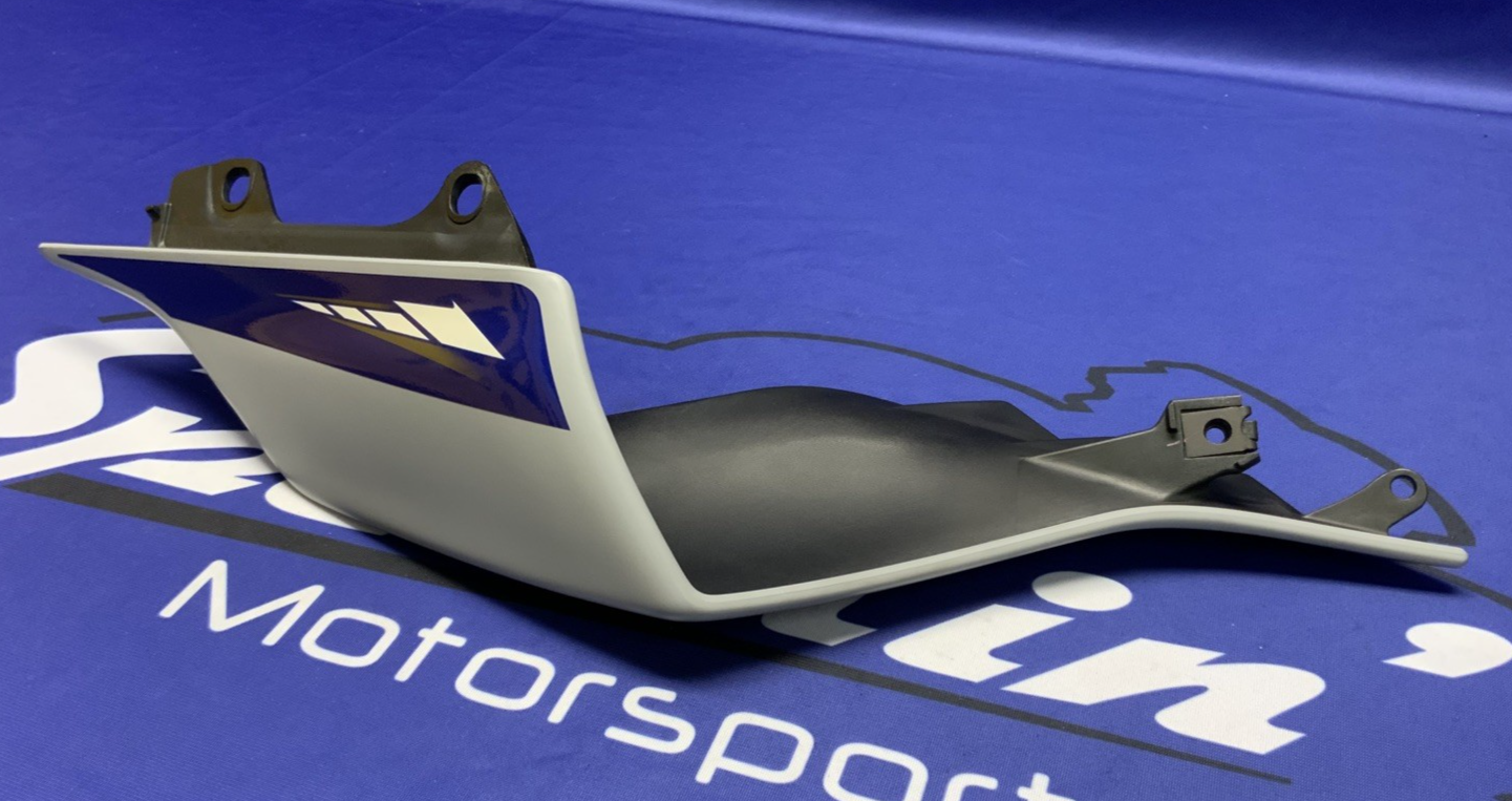 Yamaha Right Tail Fairing (Gray & Blue) YZF-R6 2017-2024 OEM BN6-W2172-50-P5