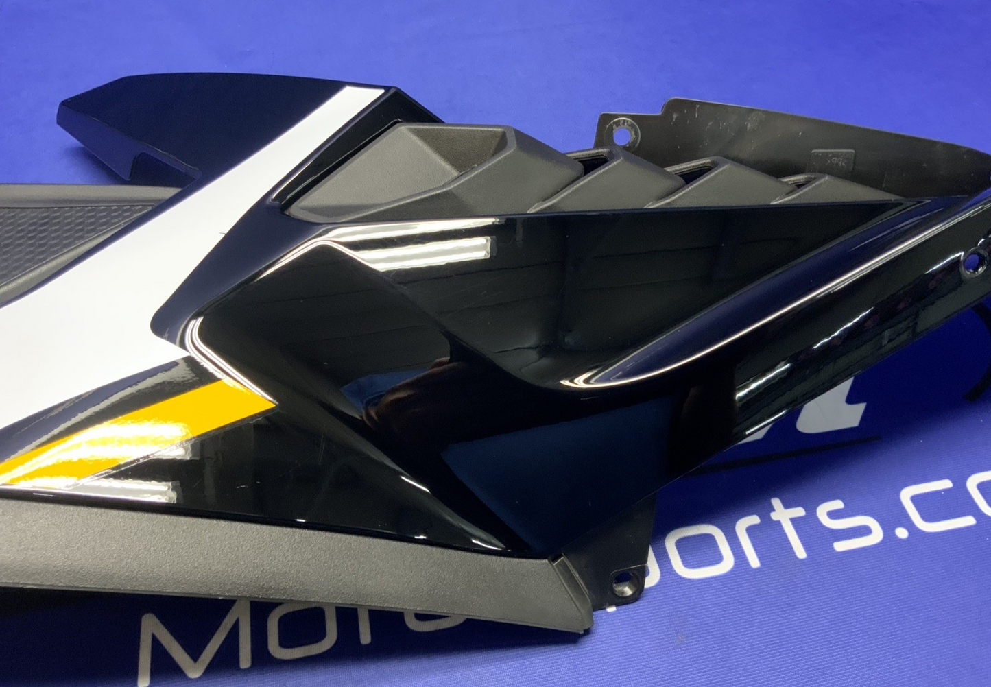 Kawasaki Left Tank Fairing (KRT) ZX-4R/RR 2023-25 OEM 14093-0961-H8