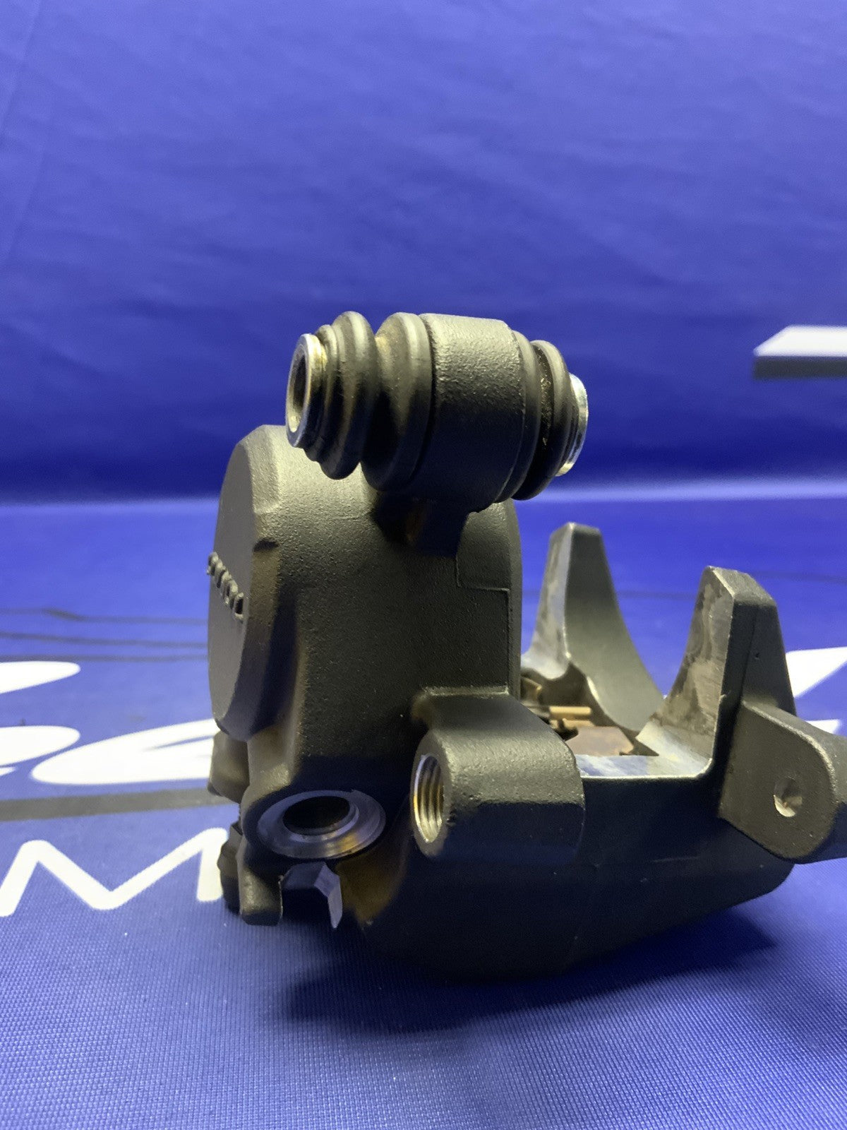 Suzuki Rear Brake Caliper Assembly GSXR 600/750 2006, 2007 OEM 69100-01H00-999