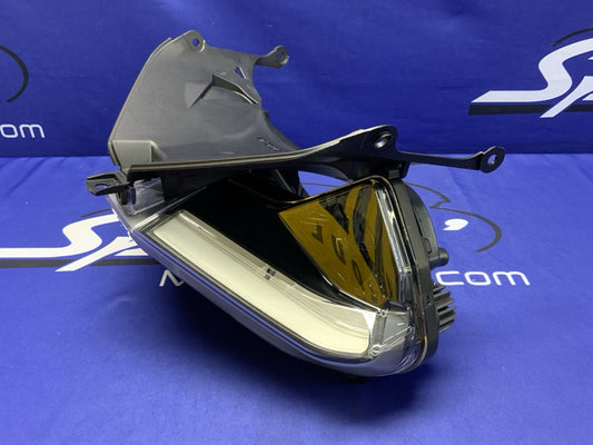 Ducati Headlight Assembly W/ Air Conveyor Panigale V2 2021-2025 OEM 52010422E-3