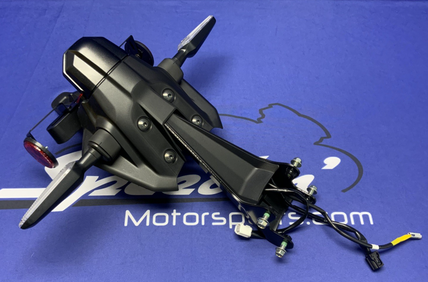 Yamaha Rear Tail Fender W/ Turn Signals YZF-R9 2025 OEM 1RC-84751-00-00