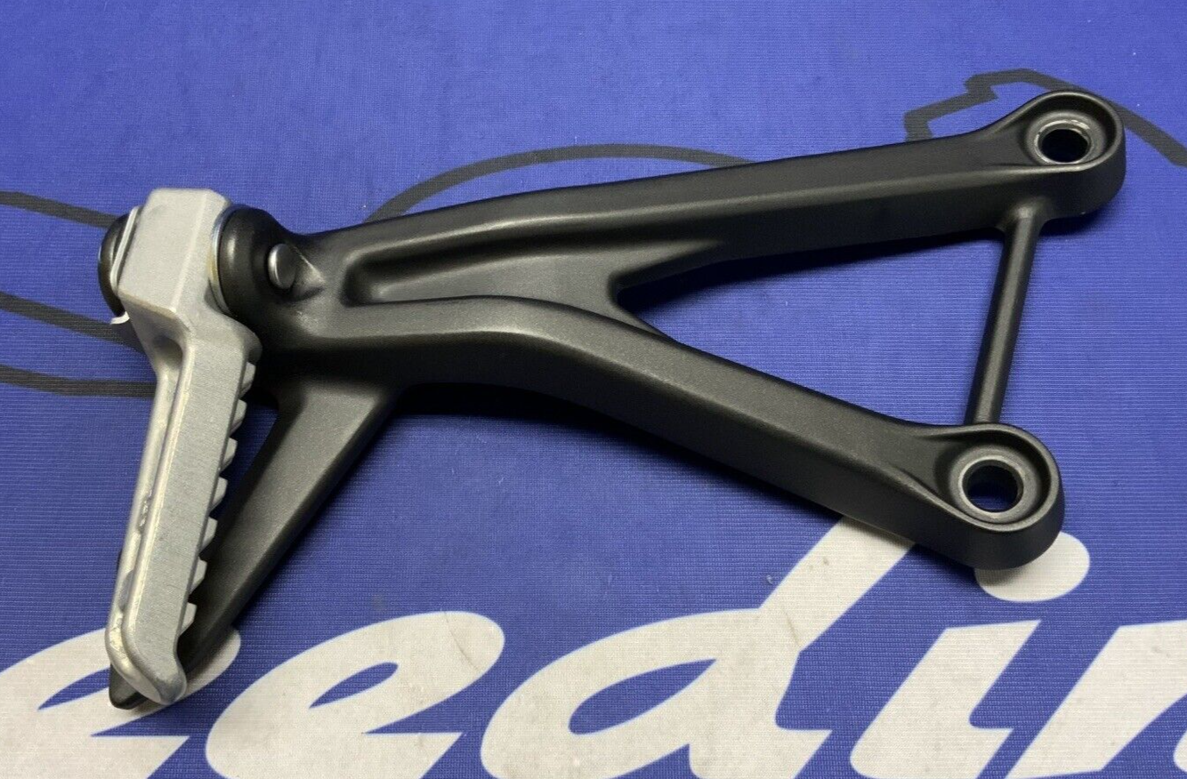 Kawasaki Left Passenger Foot Rest (Black) ZX-4R/RR 2023-2025 OEM 35063-1488-18R