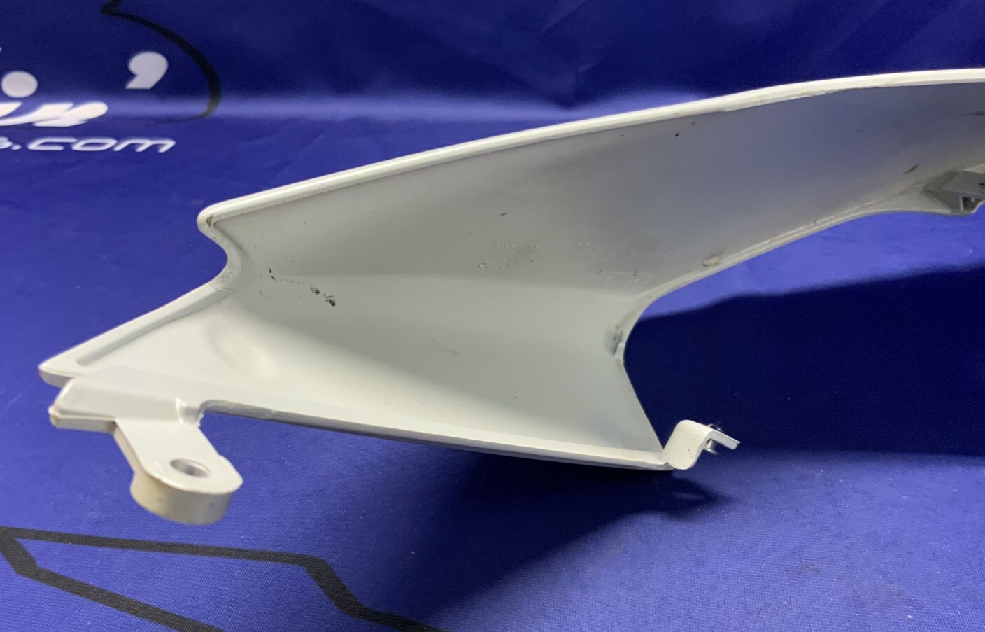 Ducati Right Rear Frame Cover (White) Panigale 899 2014, 2015 OEM 48211911AW
