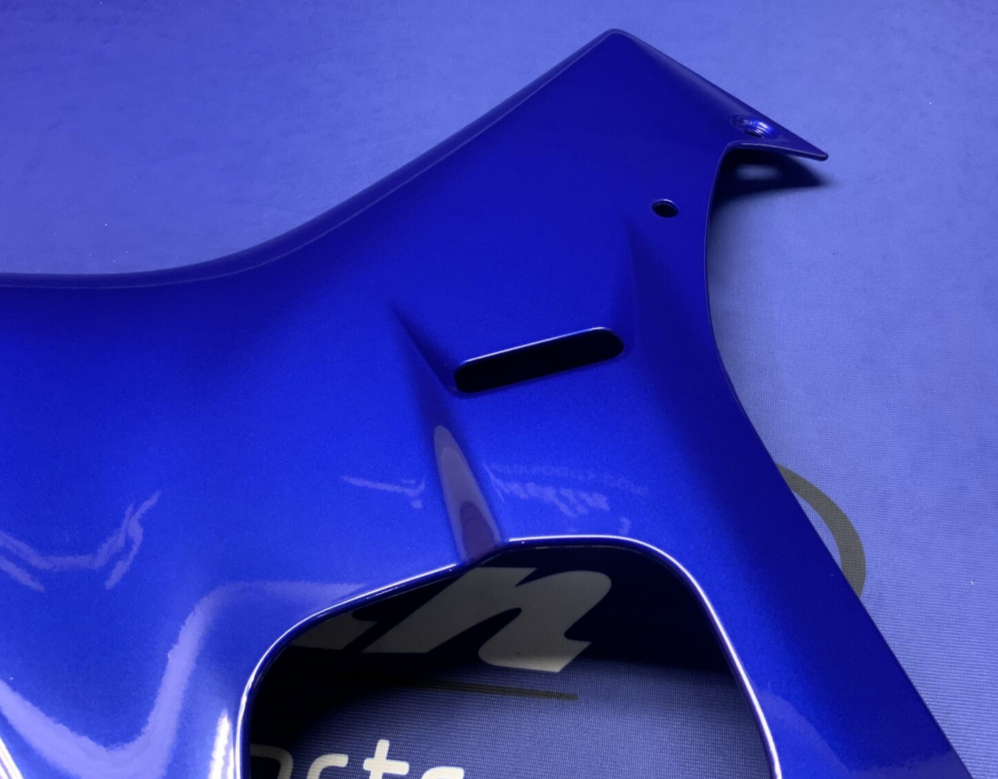 Yamaha Right Lower Fairing (Blue) YZF-R6 2017-2024 OEM BN6-W283V-90-P0