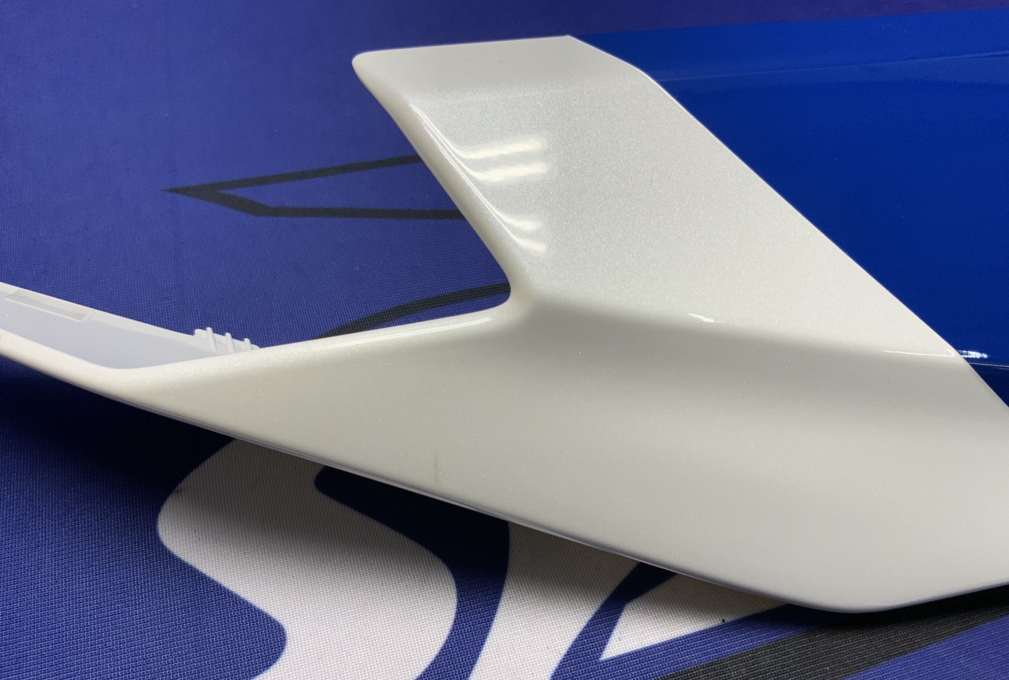 Kawasaki Left Tail Fairing (40th Ann) ZX-10R/RR 2021-2025 OEM 36001-0700-69W
