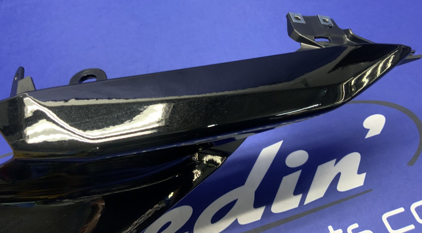 Yamaha Left Tail Fairing (Black) YZF-R9 2025 OEM BKN-21711-00-P3