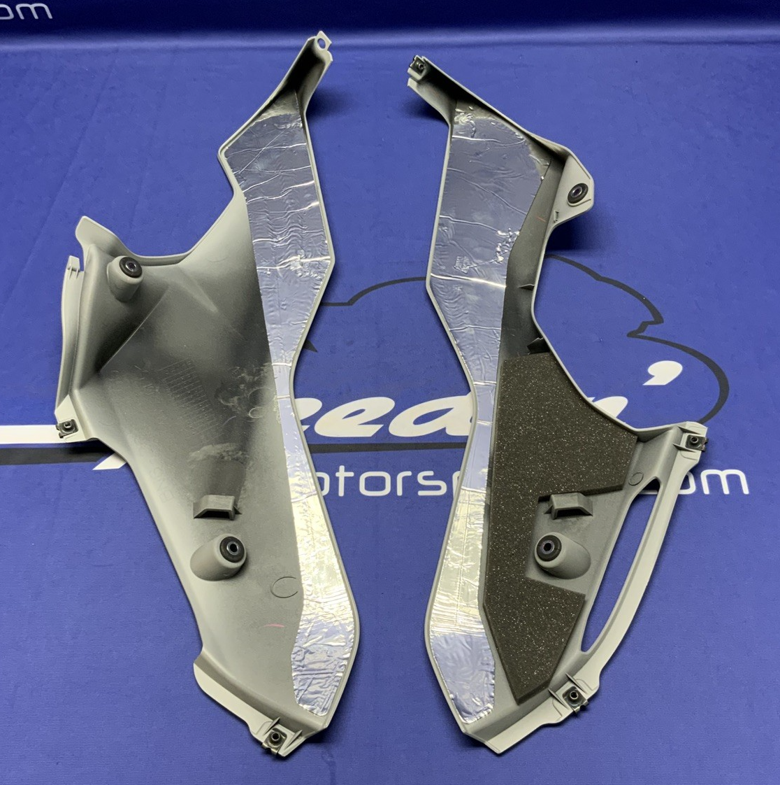 Yamaha Left & Right Lower Fairing Set (Gray) YZF-R6 2017-24 OEM BN6-28385-00-P4