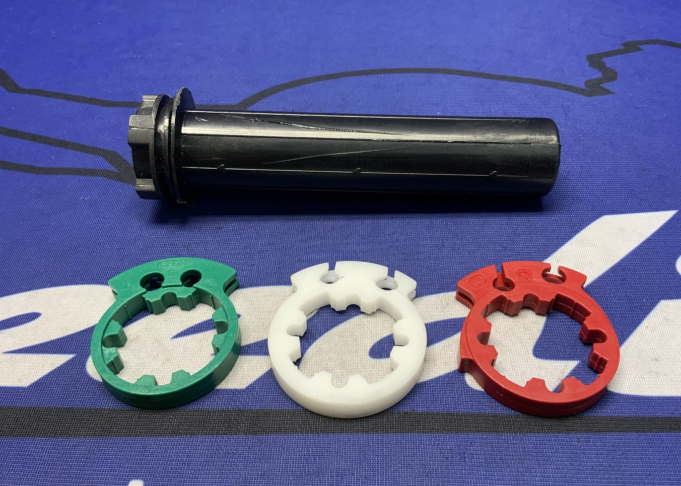 Domino XM2 Throttle Tube W/ Pulleys