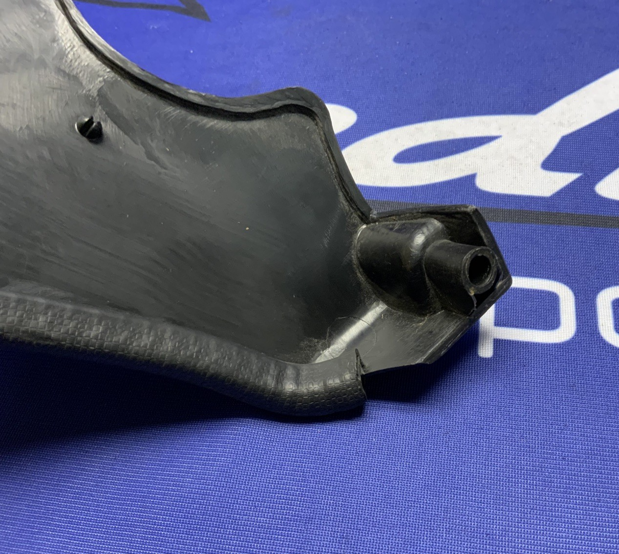 Kawasaki Left Upper Cowling GPZ1000RX 1986-1987 OEM 14024-1124