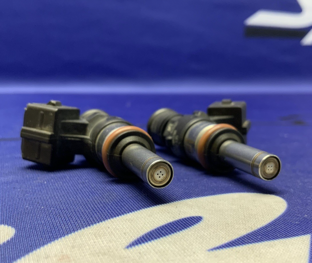 BMW Injector Set R1200GS 2004-2018 OEM 13617672335