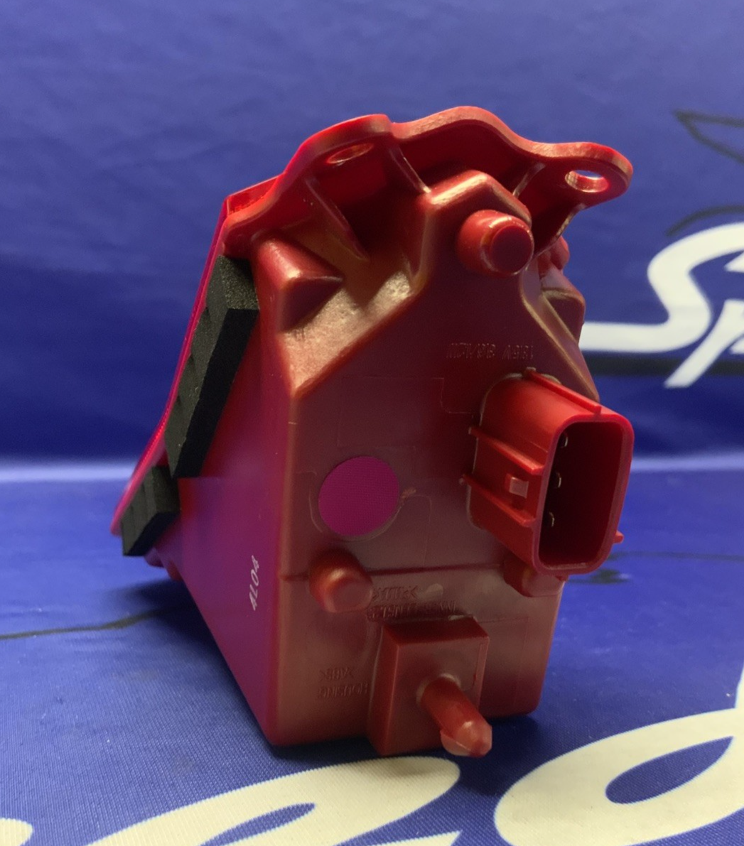Yamaha Tail Light Assembly YZF-R9 2025 OEM BKN-84700-00-00