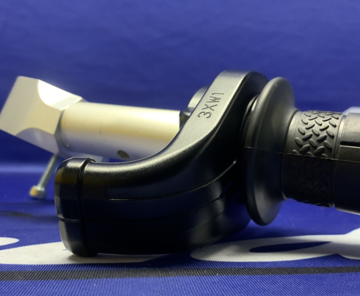 Yamaha Right Handlebar Assembly YZF-R6 2017-2024 OEM BN6-26122-00-00