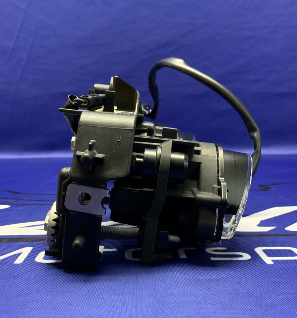 Yamaha Headlight Assembly YZF-R6 2017-2020 OEM BN6-84300-00-00