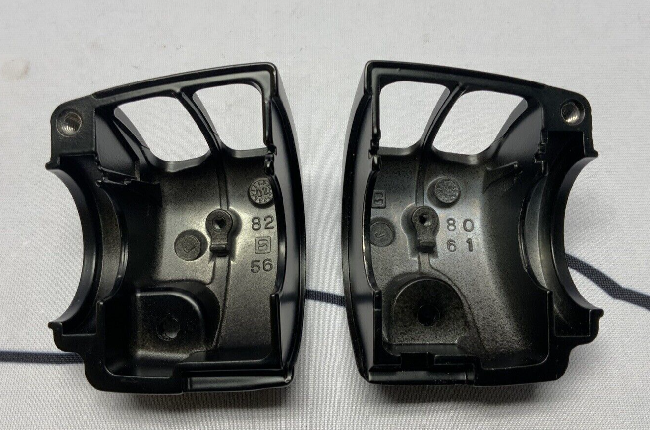 Harley Davidson Switch Housing Ultra Classic 2003 OEM 71567-96