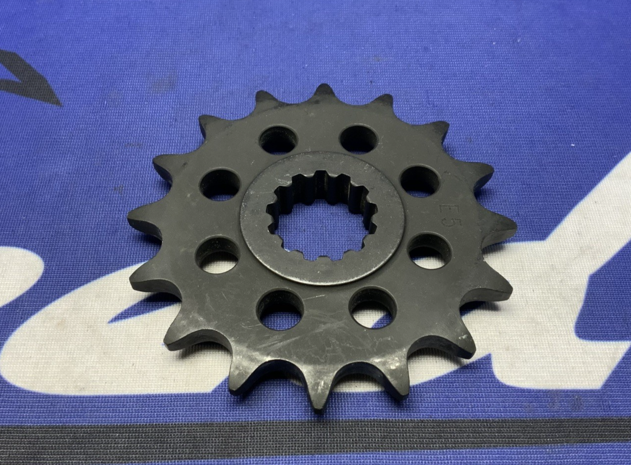 Driven Racing Front Sprocket (16T) YZF-R6 2012 1041-520-16T