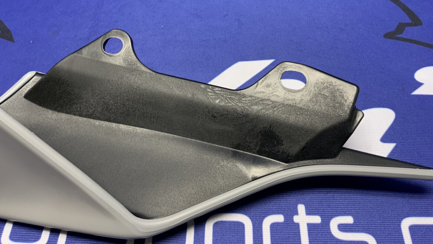 Yamaha Right Tail Fairing (Gray & Blue) YZF-R6 2017-2024 OEM BN6-W2172-50-P5