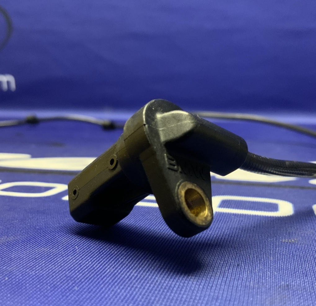 BMW Front Wheel Speed Sensor R1200GS 2004-2007 OEM 34517666436