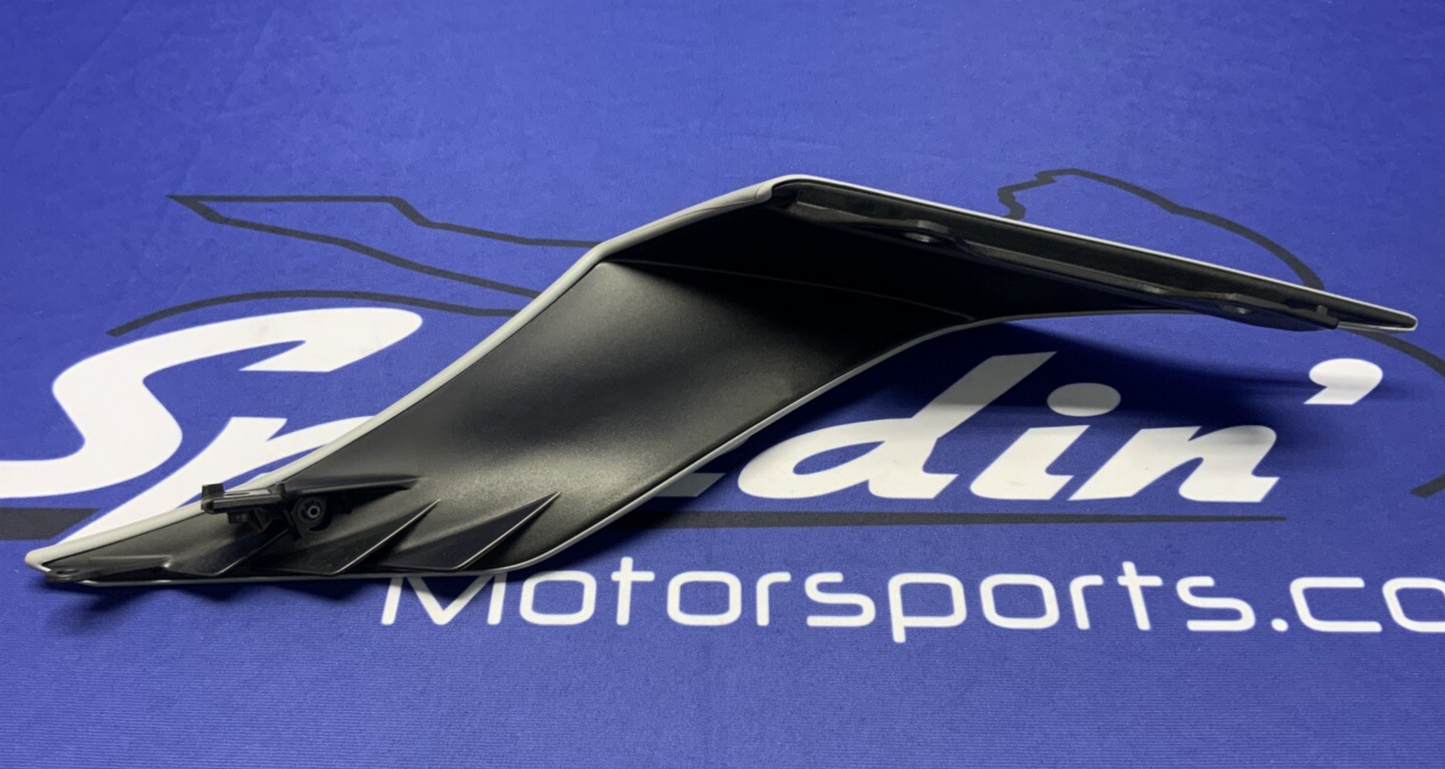 Yamaha Right Tail Fairing (Gray & Blue) YZF-R6 2017-2024 OEM BN6-W2172-50-P5