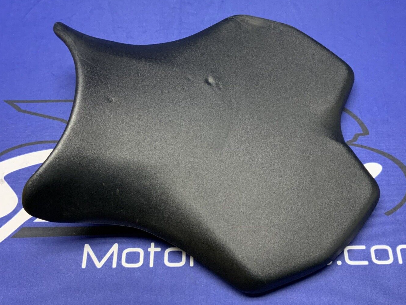 Yamaha Seat (Black) YZF-R6 2017-2024 OEM BN6-24710-01-00